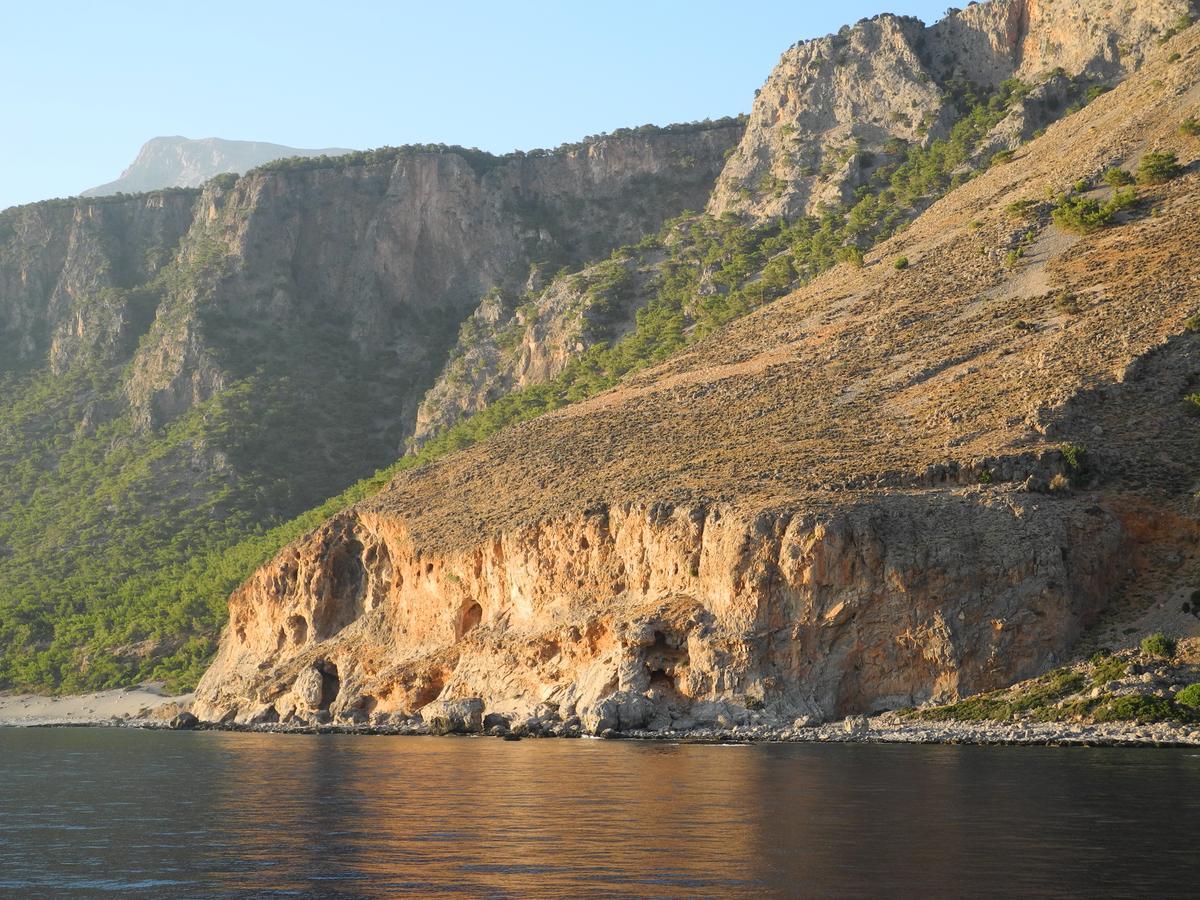 Pachnes Bed And Breakfast Agia Roumeli Exterior foto
