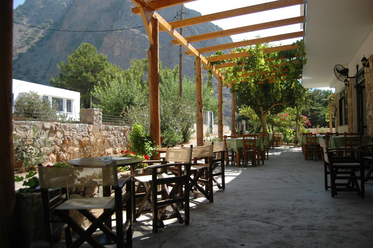 Pachnes Bed And Breakfast Agia Roumeli Exterior foto